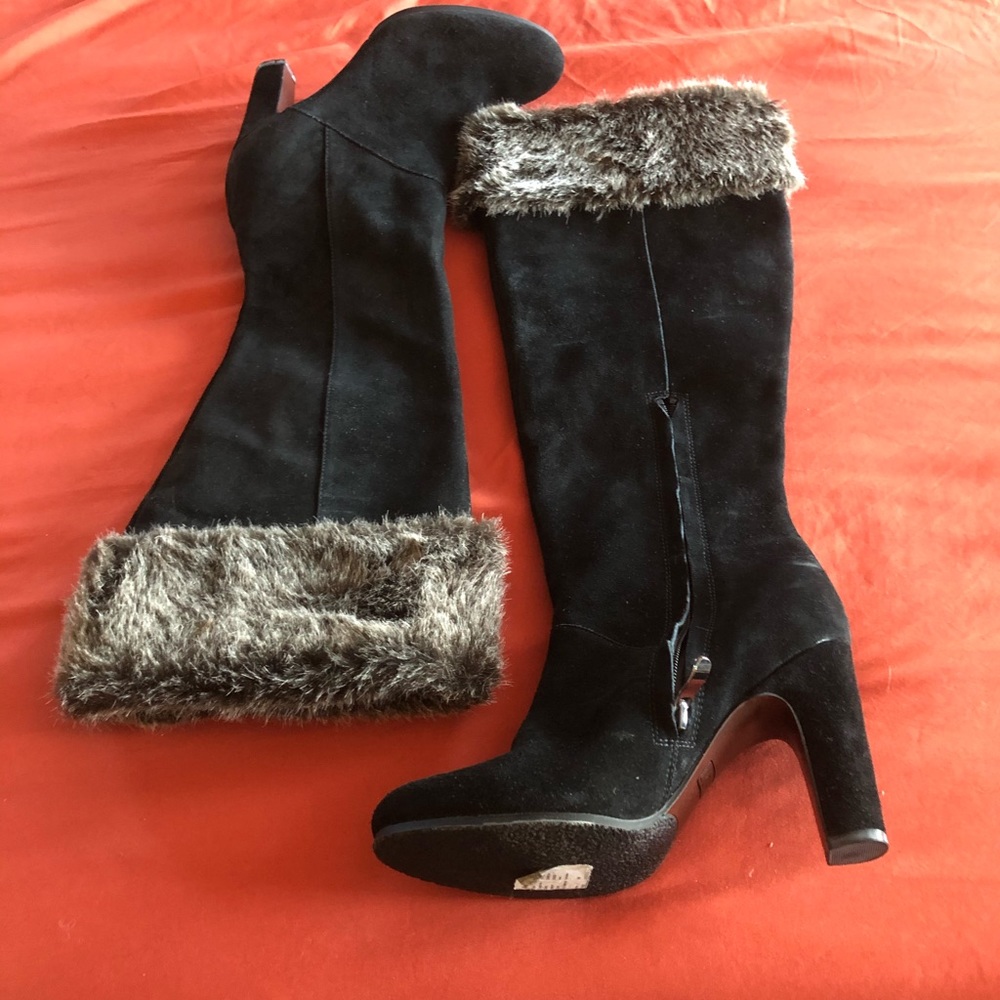 Ann Taylor Loft SABRINA black suede boots